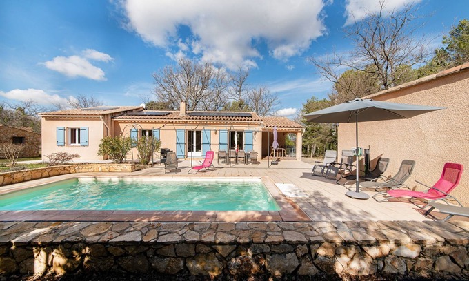 Montmeyan House | Montgit - Piscine, grand jardin, parking