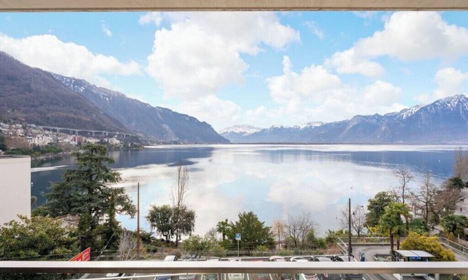 Montreux Apartment | Montreux Lake View Apartments & SPA Three-Bedroom B5.11