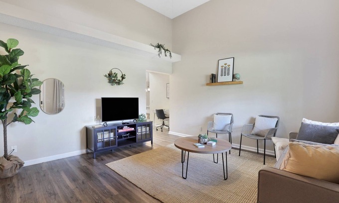 Savannah House | Moon River Modern Oasis