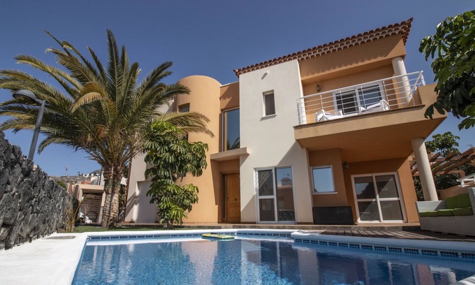 Puerto de Santiago Villa | Moon Villa Los Gigantes