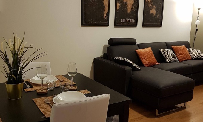Ripamonti Corvetto Apartment | "Moonflower House" MM3Lodi TIBB-Porta Romana (CIR: 015146-CNI-00873)
