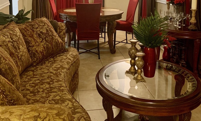 Little Woods House | Moore's Chateau 7 mi to Downtown NOLA !!!