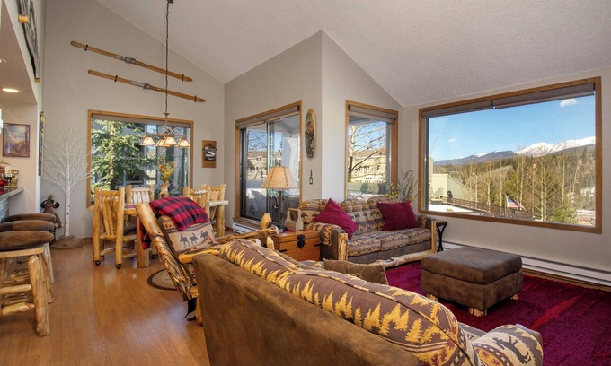 Winter Park Condo | Moose Haven! 2 bedrooms, walk to Main Street, mt views