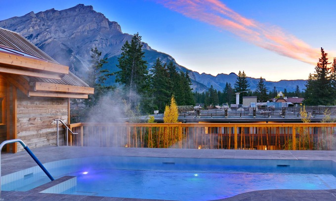 Banff Hotel | Moose Hotel And Suites