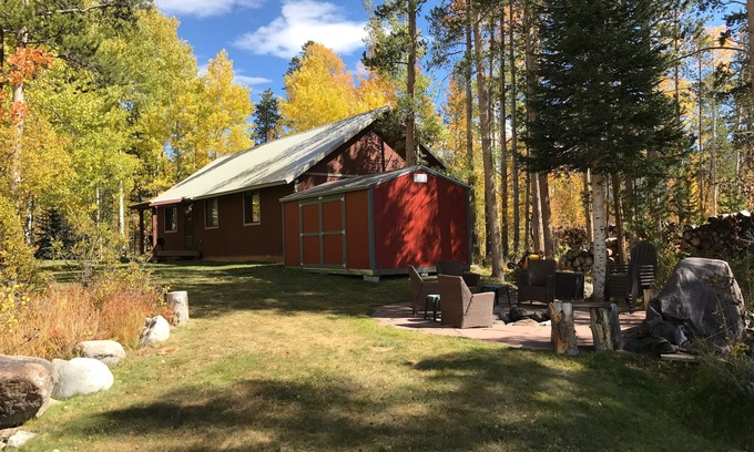 Grand Lake House | Moose Manor-Beautiful, Relaxing, Private, Clean!Family & Pet Friendly-Low Rates