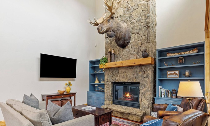 Big Sky Condo | Moosehead Lodge | Big Sky Town Center