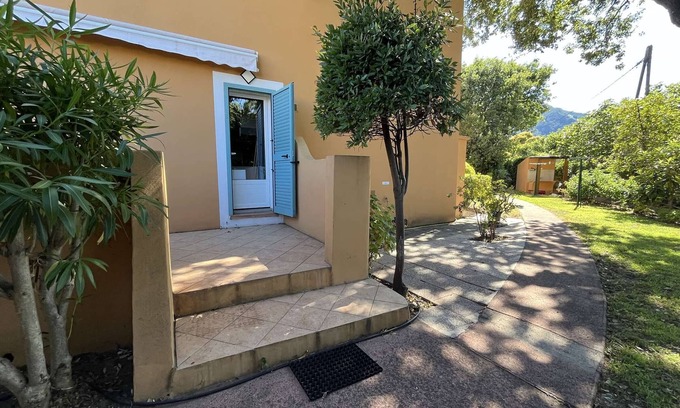 Moriani-Plage Apartment | MORIANI PLAGE - Family apartment with air conditioning and parking