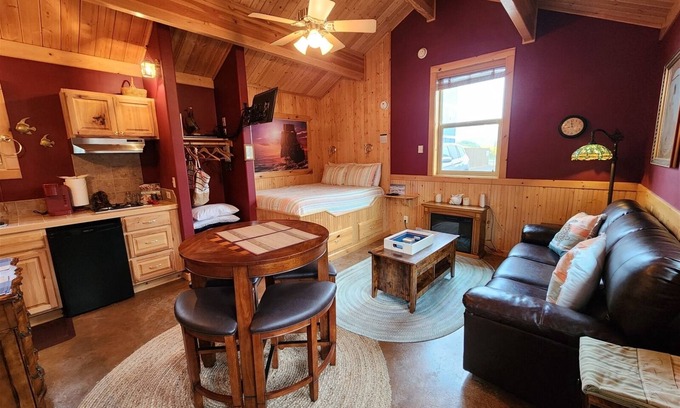 Ocean Shores House | Moss Landing # 4 Studio