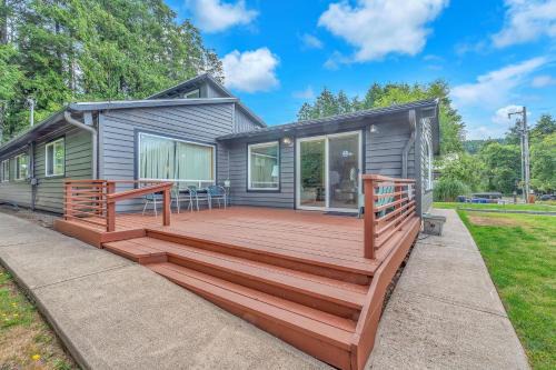 Rockaway Beach House | Moss Quadrant