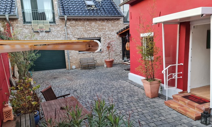 Langel House | Most beautiful location on the Rhine in the immediate vicinity of the city cozy house with fireplace