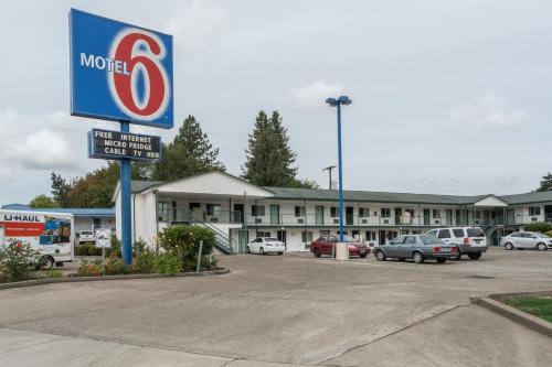 Albany Hotel | Motel 6 Albany, OR