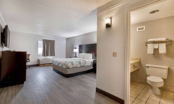 Bartlesville Hotel | Motel 6 Bartlesville, OK