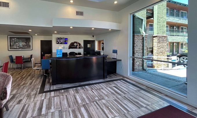 Lamanda Park Hotel | Motel 6 Pasadena, CA – Old Town Pasadena Area