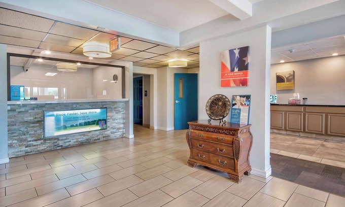 Springfield Hotel | Motel 6 Springfield, OH