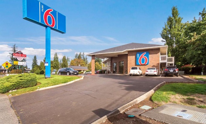 Vancouver Hotel | Motel 6-Vancouver, WA