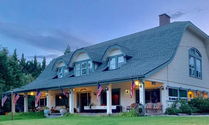 Mount Shasta Bed & Breakfast | Mount Shasta Ranch Bed and Breakfast