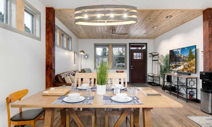 Downieville-Lawson-Dumont House | Mountain House Dumont-minutes from Idaho Springs, Georgetown & Outdoor Adventure