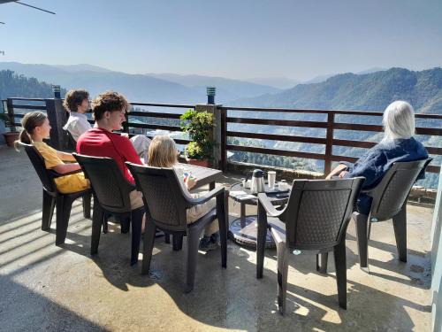 Shimla House | Mountain and peace