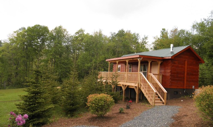 Spruce Pine Cabin | Mountain Cabin for Peace, Beauty and Soul Shine