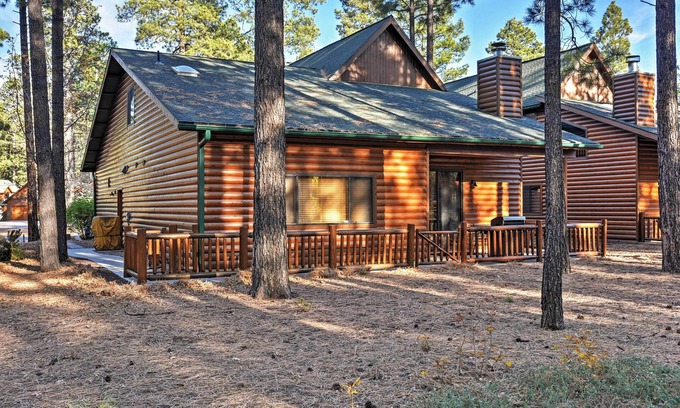Pinetop Cottage | Mountain Cabin Retreat w/Game Room, Patio & Views