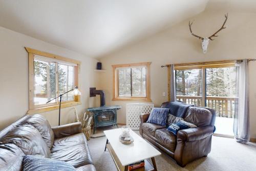 Grand Lake House | Mountain Calling