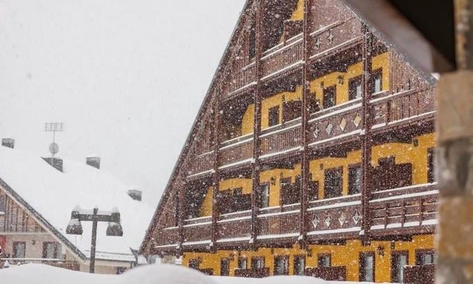 Frabosa Sottana Apartment | Mountain chalet - Borgo Le Stalle Lunghe Direct access to the slopes