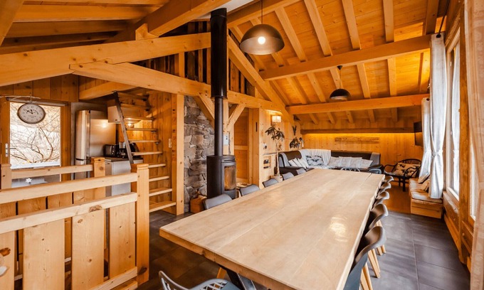 Ventron Ski Chalet | Mountain chalet for up to 12 people with spa and sauna