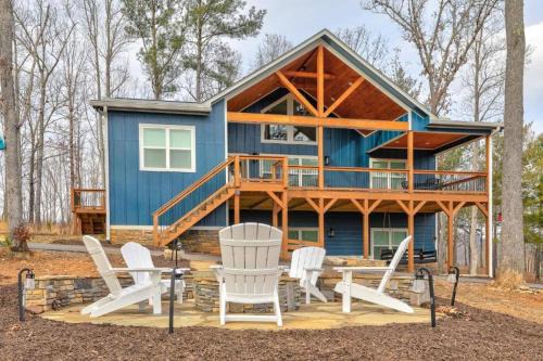 Blairsville House | Mountain Escape - OFF THE GRID "Union County, GA STR License # O21020"
