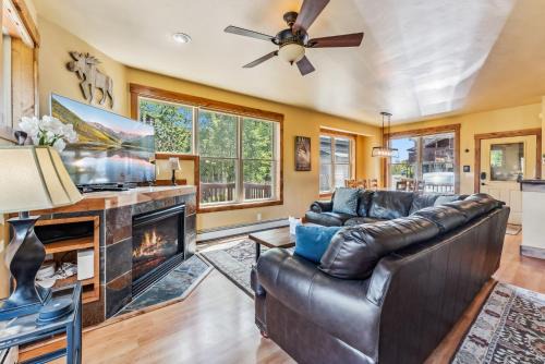 Wildernest House | Mountain Escape with Hot Tub Near Ski Resorts and I 70