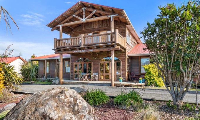 National Park Village Hotel | Mountain Heights Lodge