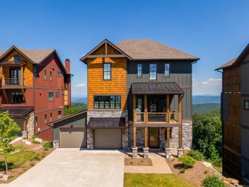 Lenoir House | Mountain Kandy at Blue Ridge Mountain Club