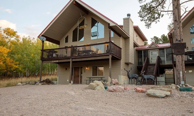 Lead Cabin | Mountain Lodge~ATV Trails~Hiking~Beautiful View