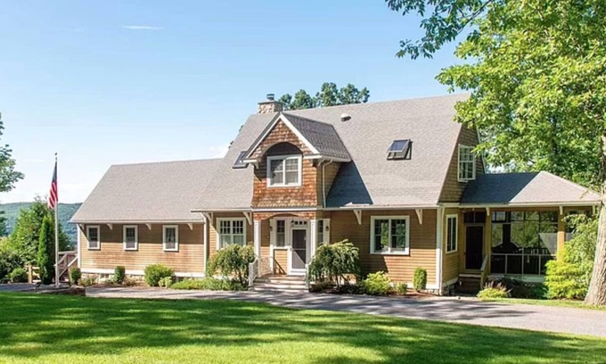 Copake Falls House | Mountain Luxury Retreat-Amazing Views/Saltwater Pool/Family Friendly/Berkshires