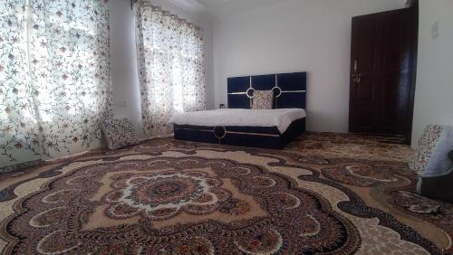 Srinagar House | Mountain Majesty