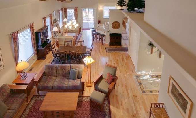 Plumas Eureka Estates House | Mountain Oaks - 35 Oak Pet Friendly