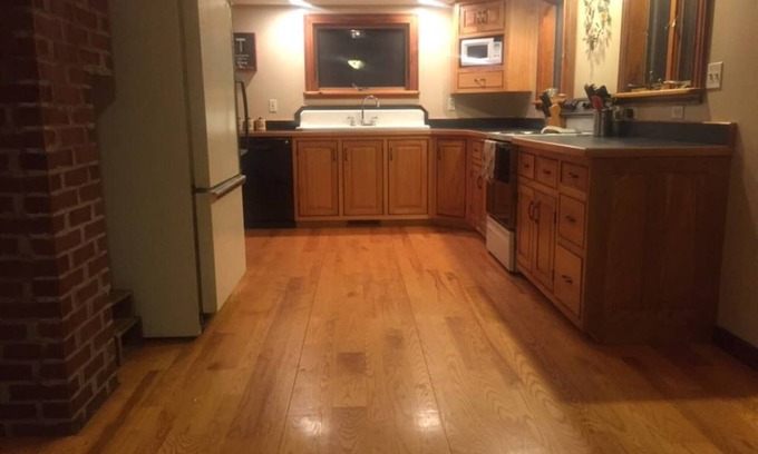 Barton House | Mountain Pines Vacation Rentals Ski,snowboard,snowmobile,four wheeling, and more