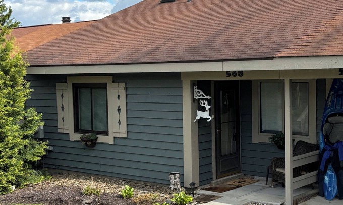 Hidden Valley Condo | Mountain Retreat-Hidden Valley Resort-3 bdrm, sleeps 10