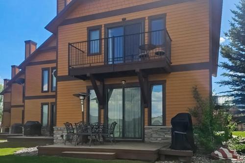 South Fork House | Mountain Retreat