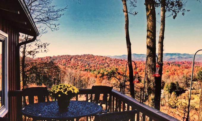 Brevard Cabin | Mountain Top Cabin with Long Range Mountain Views, Near Brevard
