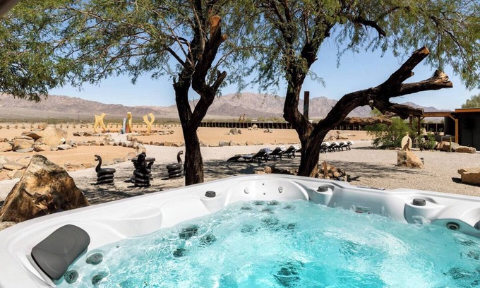Wonder Valley House | Mountain Rising