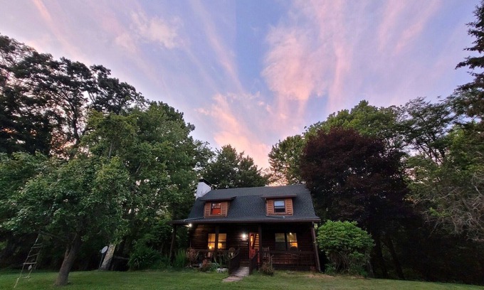 Banner Elk Cabin | Mountain view cabin & private trout pond in Banner Elk near Sugar & Beech Mt