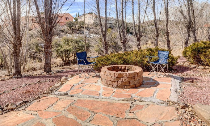 Prescott House | Mountain-View Deck: Pet-Friendly Home in Prescott