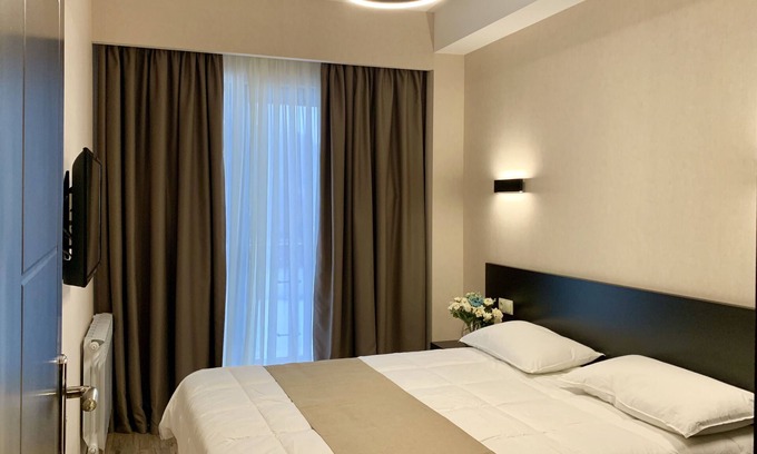 Bakuriani Apartment | Mountain view, delux designer decorated suite in Bakuriani’s 4* resort