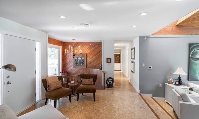 Joe Rich House | Mountain view Estate property with hot tub