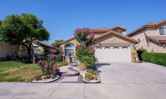 Rubidoux House | Mountain view, NEAR FREEWAY AND BEST RESTAURANTS