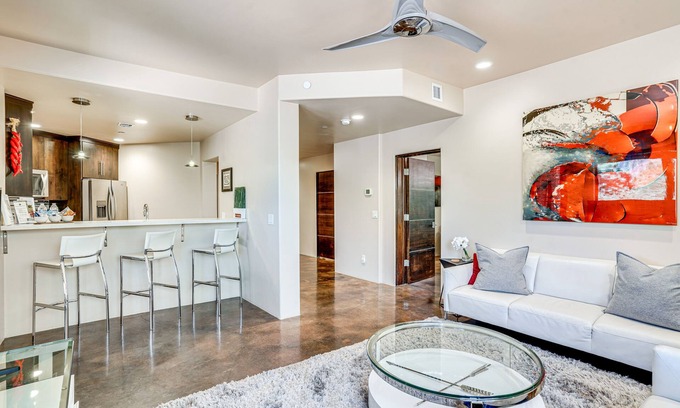 West Sedona Apartment | Mountain-View Patio: Sedona Suite Near Trails