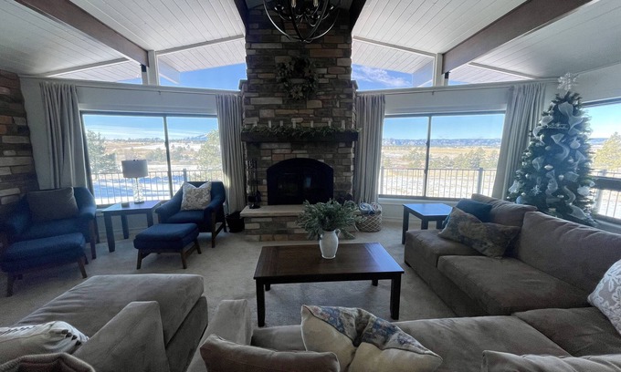 Colorado Springs House | Mountain View Country Home with beautiful views out every window.n