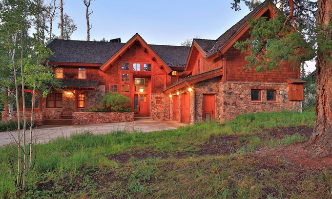 Mountain Village Cottage | Mountain Village Marvel w/Hot Tub & Home Gym!