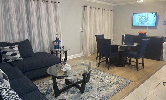 Vernon Condo | MountainCreek,Chic Entire 2 Bedroom Condo for 6 people at Great Gorge Village