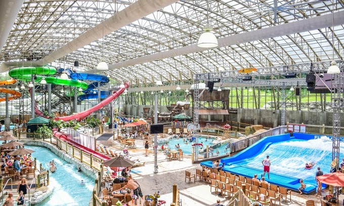 North Troy Condo | Mountainside Townhouse Condo Adjacent to Ski Tram and Chairlifts Ski-In
